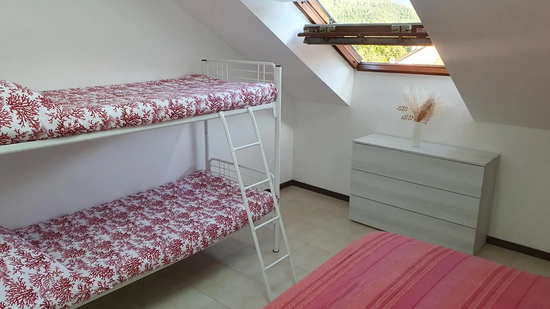 Casa Vacanze Veronica Soviore 0*,